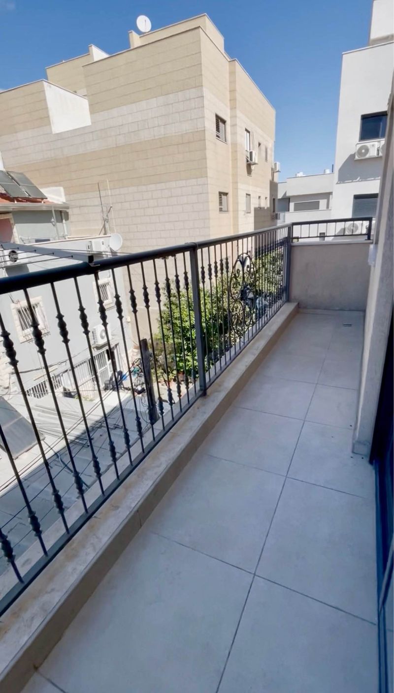 4 Комнаты • 6,500 ₪ - Image 1