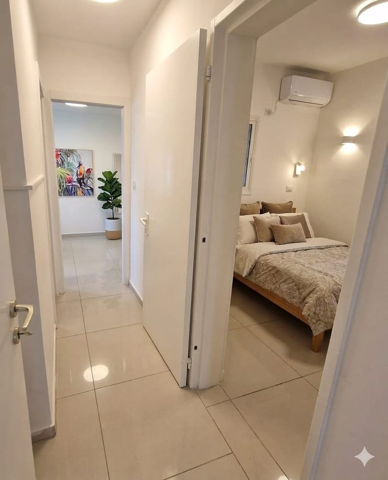 2 חדרים • 4,000 ₪ - Image 2