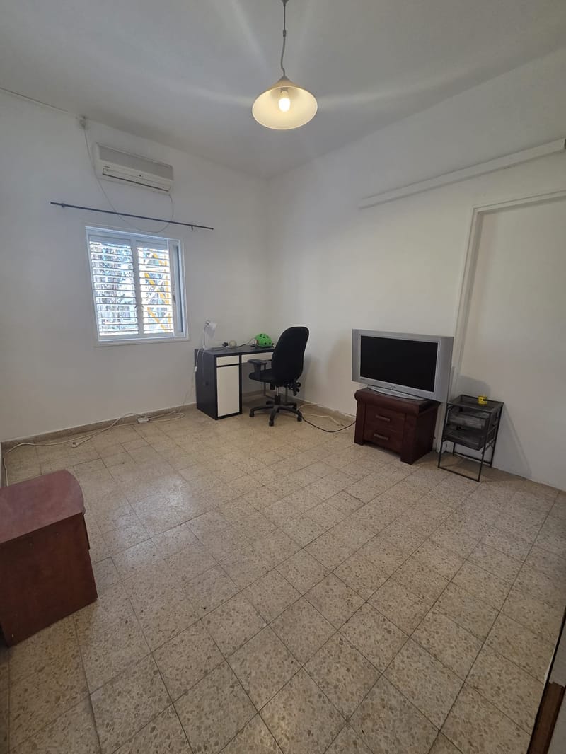 4 Rooms • ₪8,500 - Image 3