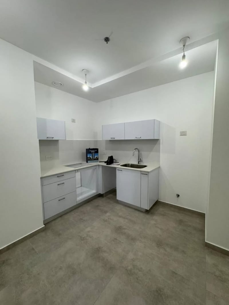 4 Rooms • ₪11,000 - Image 2