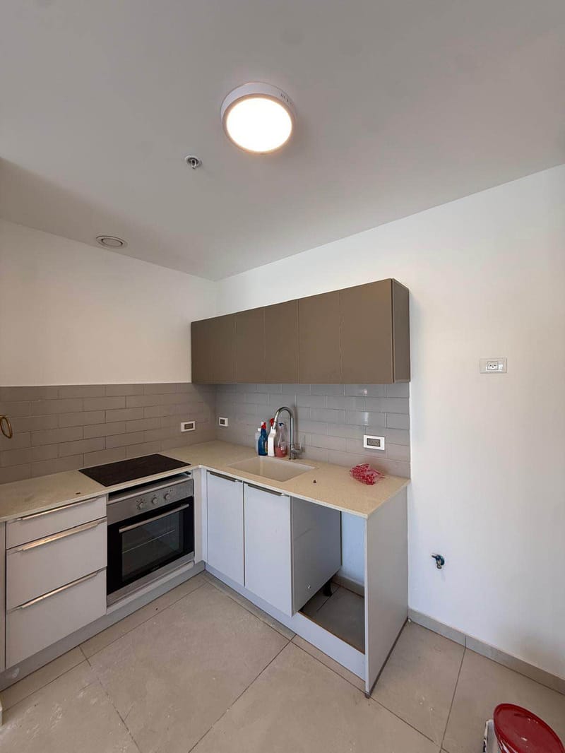 2 Rooms • ₪6,999 - Image 2