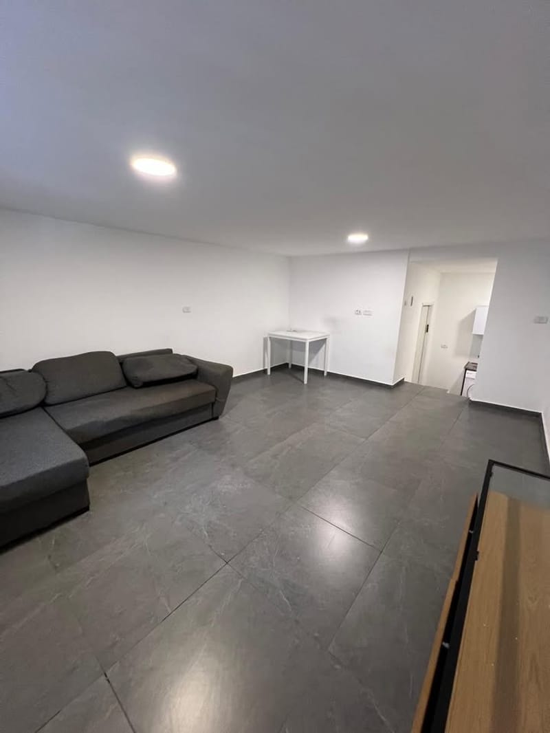 2 Комнаты • 4,950 ₪ - Image 1