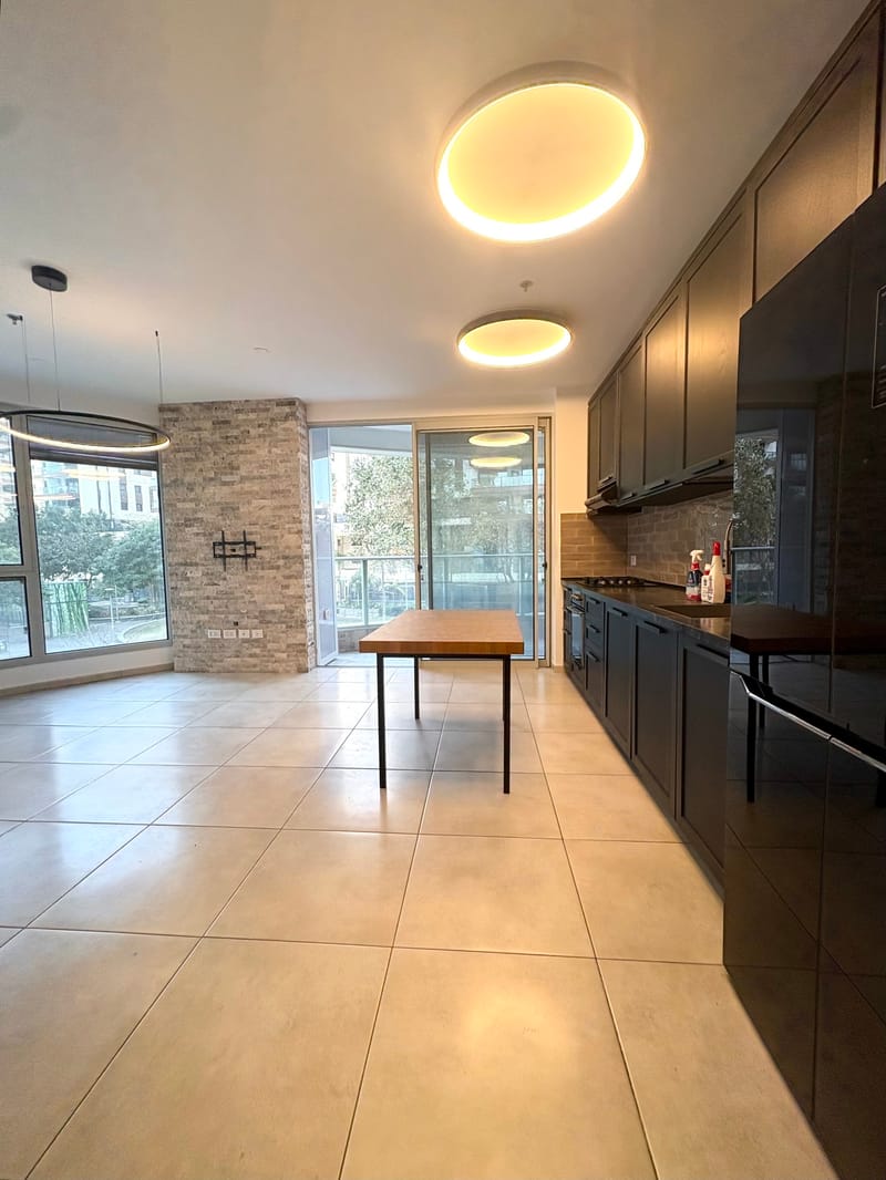 4 Rooms • ₪11,600 - Image 4