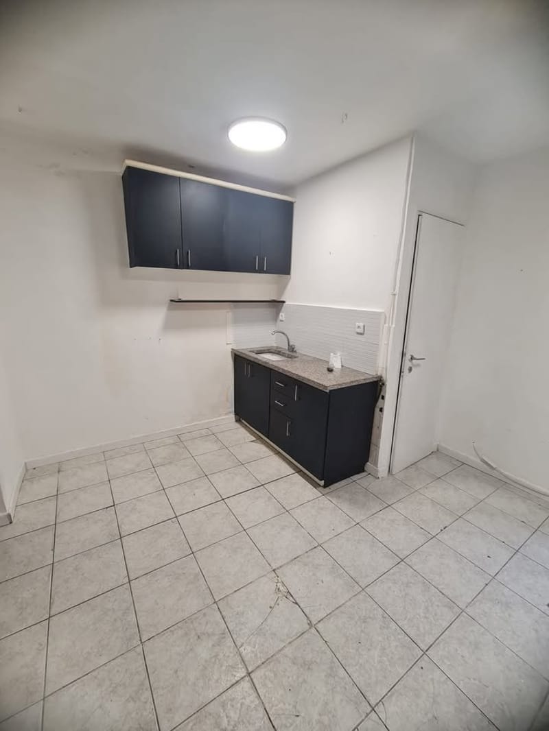Studio • ₪3,700 - Image 4