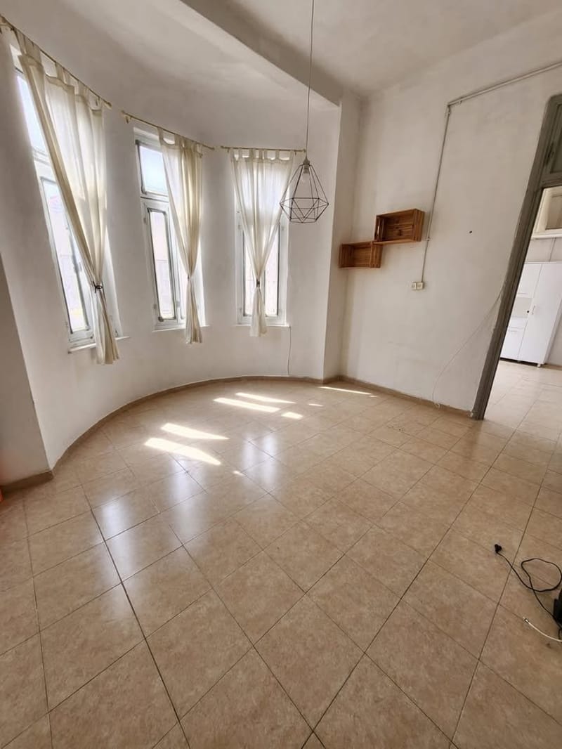 2 חדרים • 6,000 ₪ - Image 1