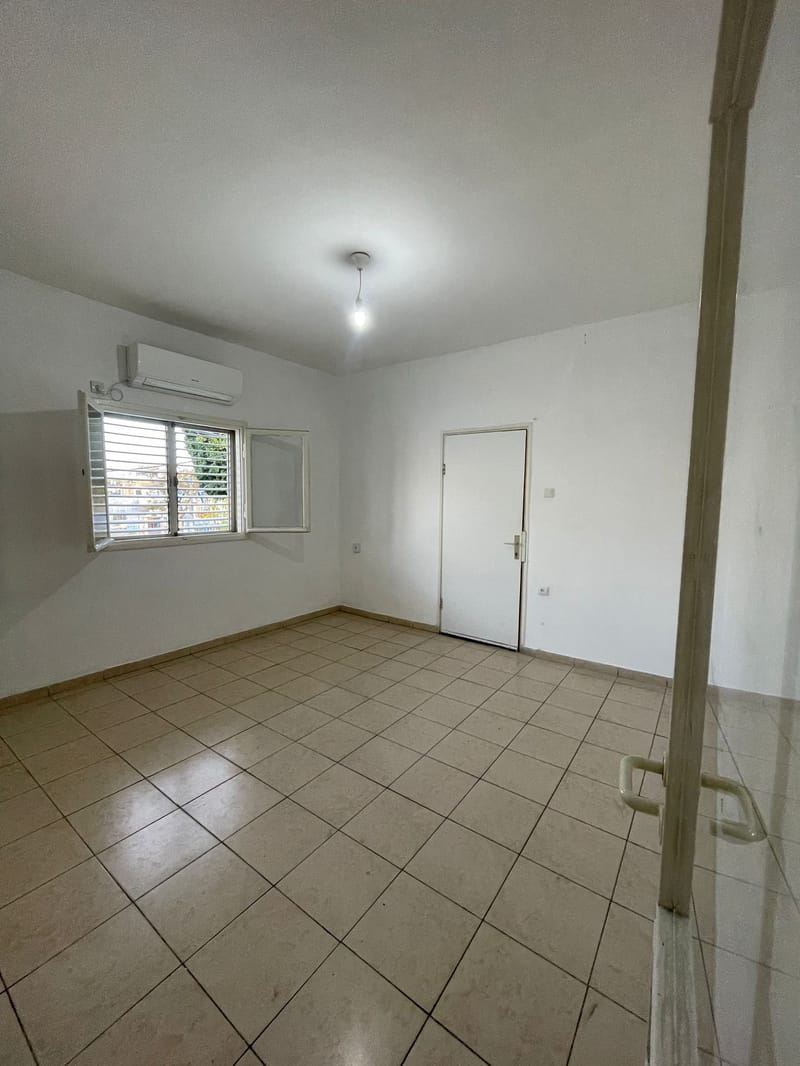 2 Комнаты • 4,999 ₪ - Image 1