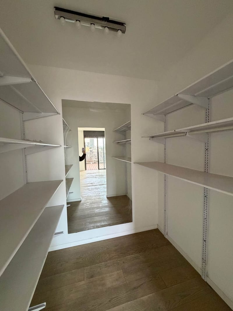 4 Rooms • ₪20,000 - Image 3