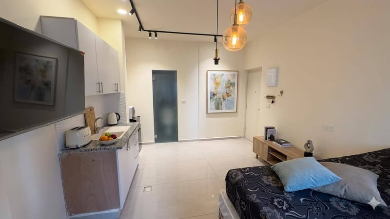 סטודיו • 4,500 ₪ - Image 1