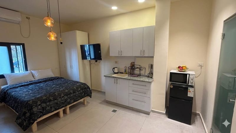 סטודיו • 4,400 ₪ - Image 1