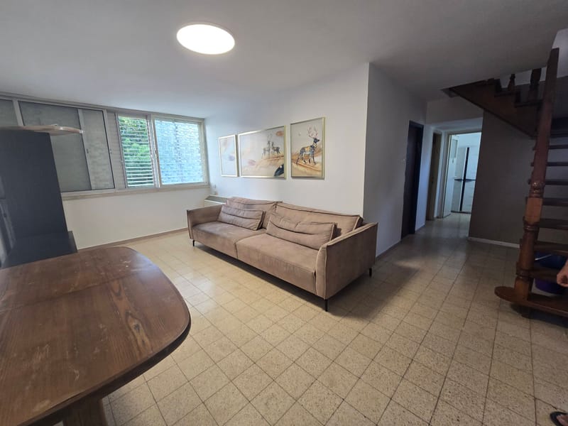 תמונה מפייסבוק – 4 חדרים • 6,500 ₪, מנחם בן סרוק, מרכז, הרצליה (1)