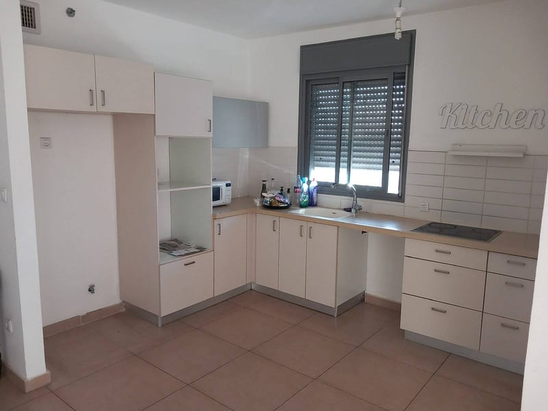 תמונה מפייסבוק – 4 חדרים • 6,500 ₪, המגדל הלבן 2, נווה מאיר, רמלה (1)