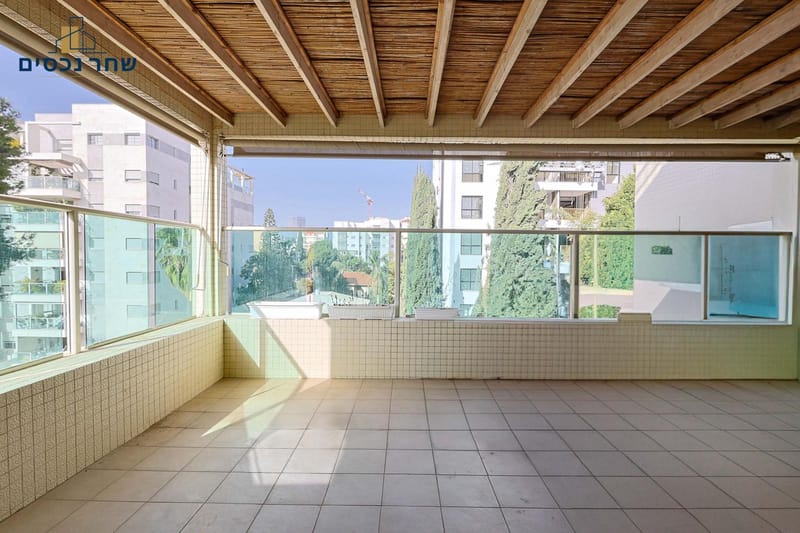 תמונה מפייסבוק – 6 חדרים • 4,990,000 ₪, התחייה, מרכז, כפר סבא (1)