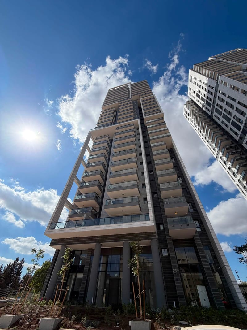 תמונה מפייסבוק – 3 חדרים • 7,900 ₪, ראשונים, כפר סבא (1)
