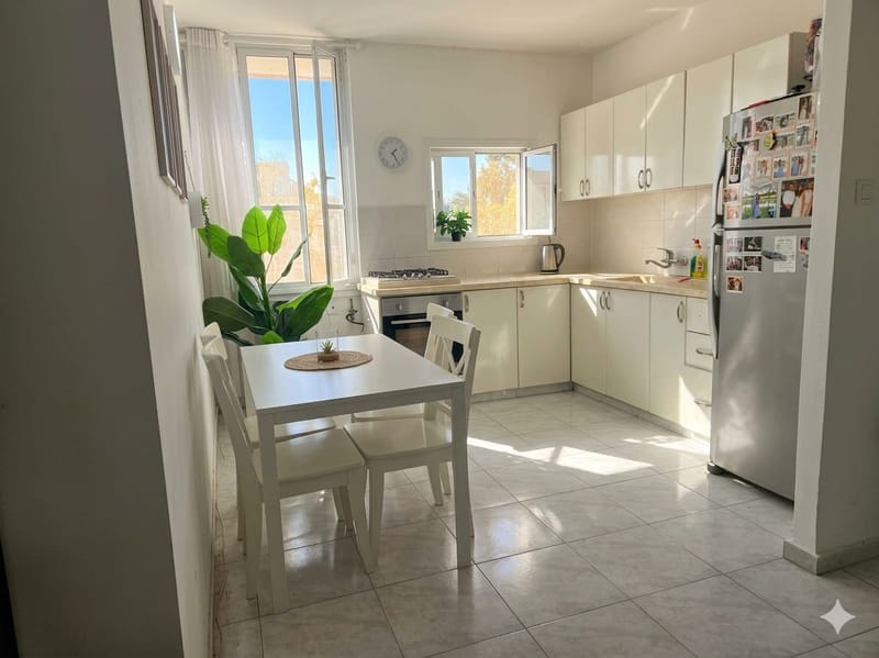 תמונה מפייסבוק – 4 חדרים • 1,980,000 ₪, אחד העם, עין גנים, פתח תקווה (1)