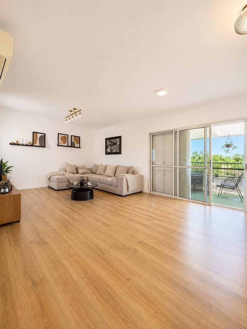 תמונה מפייסבוק – 5 חדרים • 3,390,000 ₪, פרופסור דינור, צפון, כפר סבא (1)