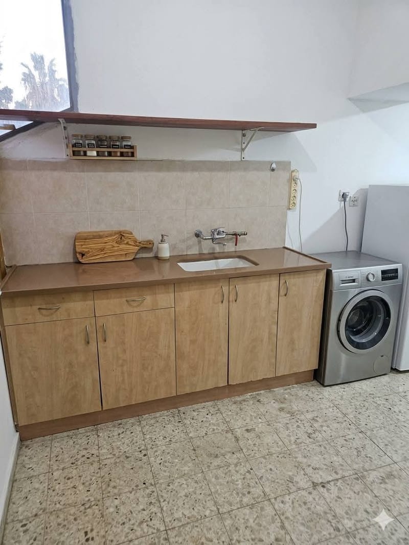 תמונה מפייסבוק – 2 חדרים • 5,000 ₪, חגי, בית ונוף, כפר סבא (1)