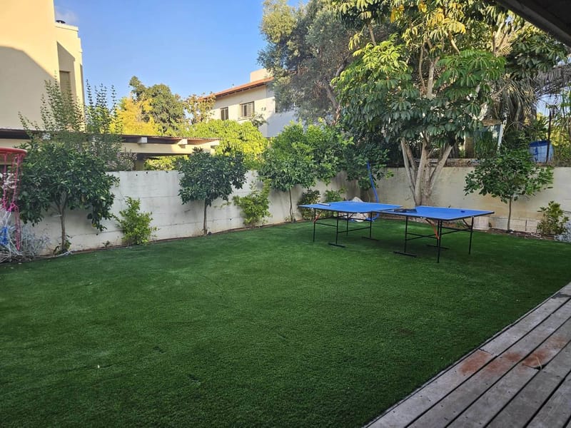 תמונה מפייסבוק – 6 חדרים • 5,965,000 ₪, שיכון פועלים א', הוד השרון (1)
