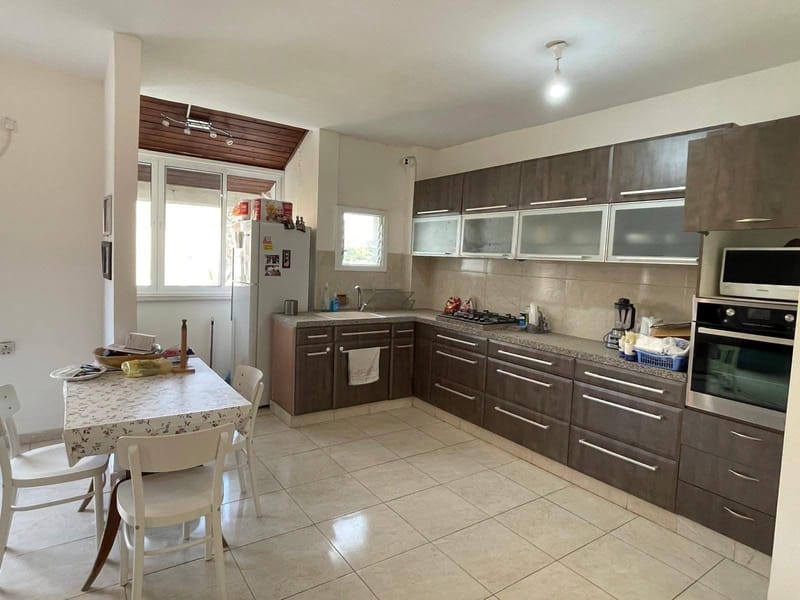תמונה מפייסבוק – 3 חדרים • 2,490,000 ₪, ארבל, קריית ספיר, כפר סבא (1)