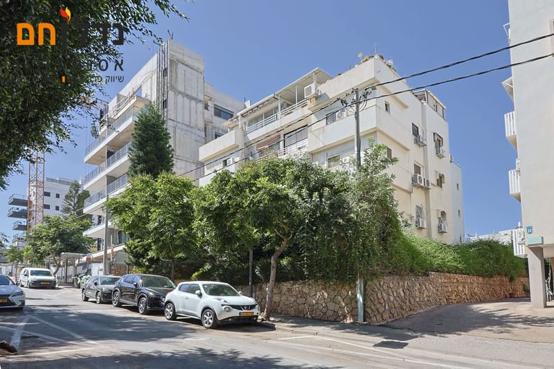 תמונה מפייסבוק – 4 חדרים • 2,690,000 ₪, הרצליה הירוקה, הרצליה