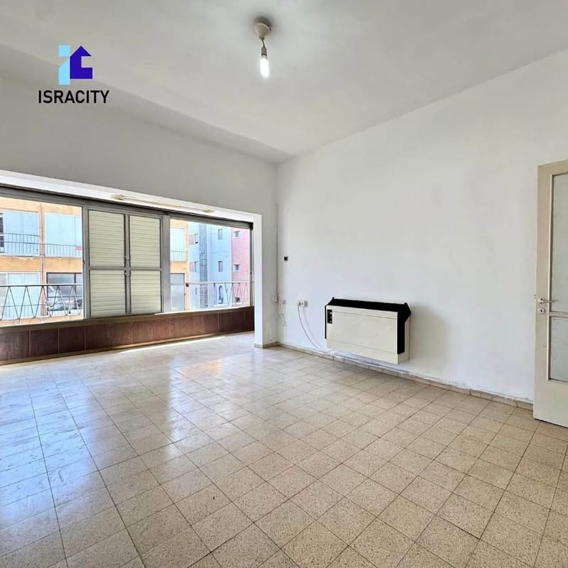 תמונה מפייסבוק – 2 חדרים • 1,980,000 ₪, גבעת קוזלובסקי, גבעתיים (1)