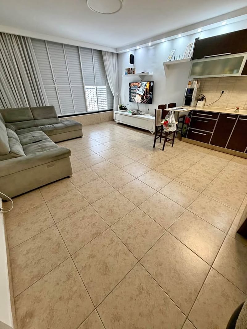 Photo from Facebook – 3.5 Rooms • ₪4,800, דנין 195, Bat Yam City Center, Bat Yam (1)
