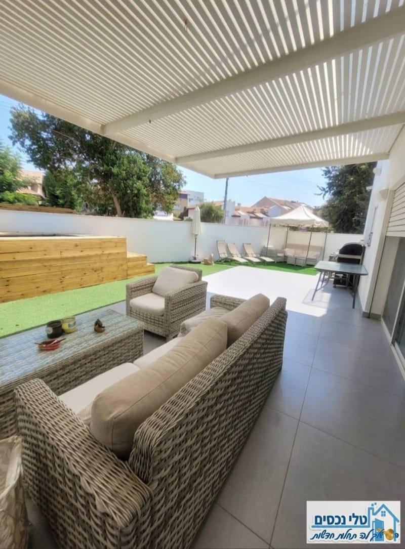 Photo from Facebook – 9 Rooms • ₪17,500, Kiryat Simha, Rishon LeZion (1)