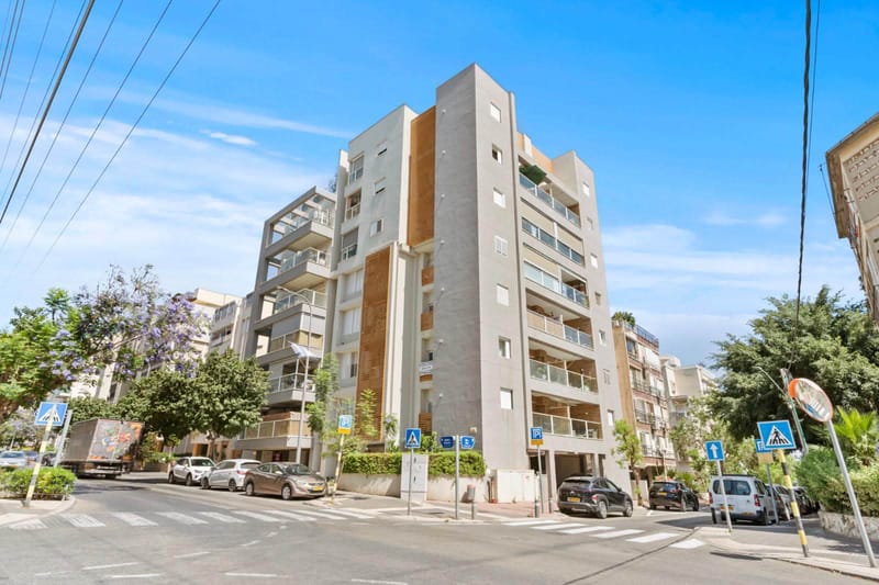 תמונה מפייסבוק – מספר החדרים לא צוין • 2,080,000 ₪, כצנלסון, ראשון לציון (1)