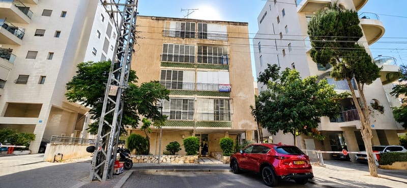 תמונה מפייסבוק – 3 חדרים • 1,690,000 ₪, גדוד העברי, רמב"ם, ראשון לציון (1)