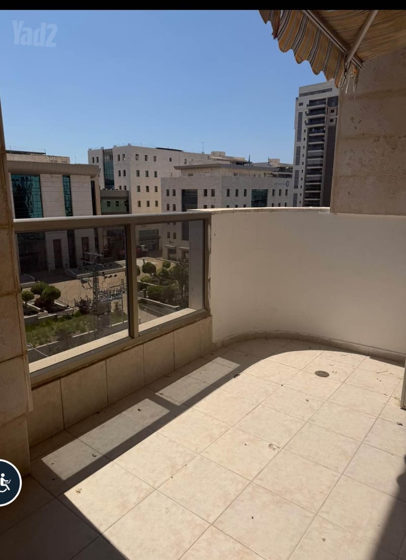 תמונה מפייסבוק – 4.5 חדרים • 6,800 ₪, קריית חתני פרס נובל, ראשון לציון (1)