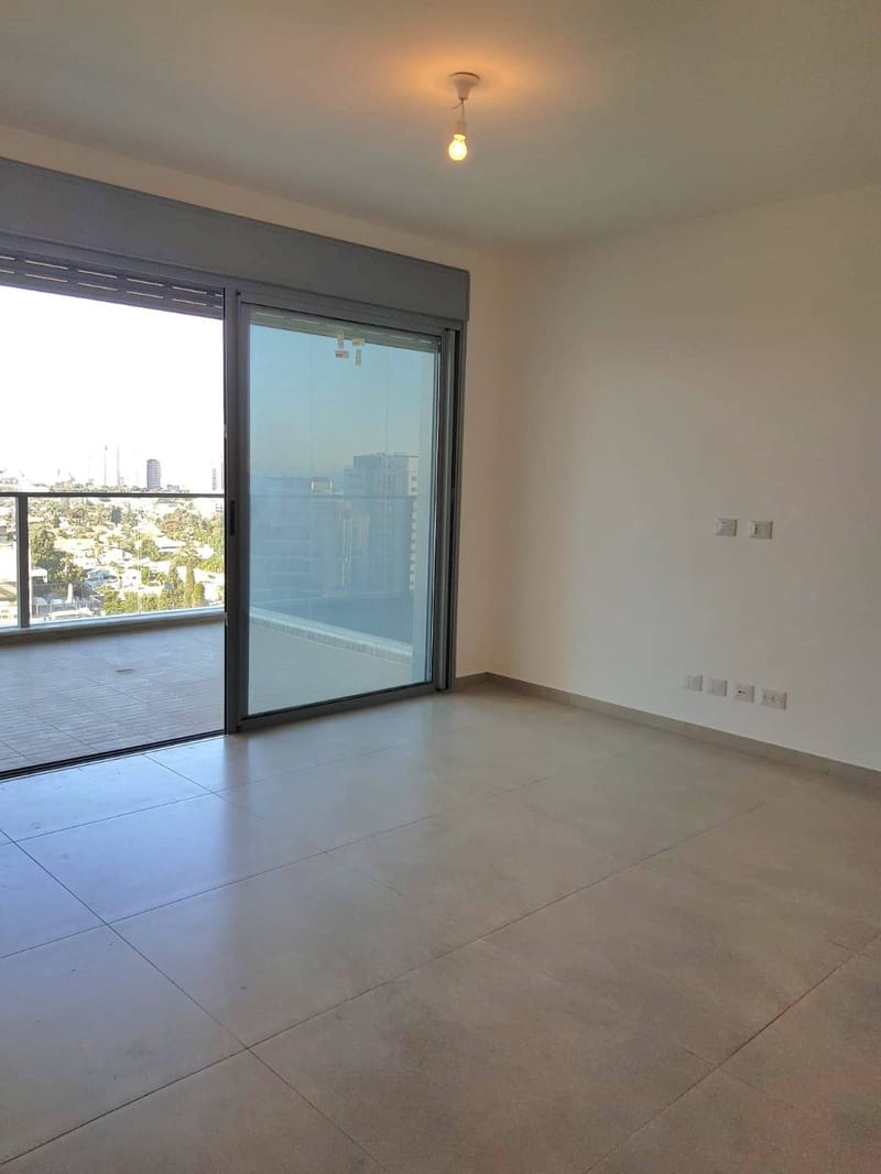 תמונה מפייסבוק – 4 חדרים • 8,000 ₪, שי אגנון, פרדס רייספלד, קרית אונו (1)