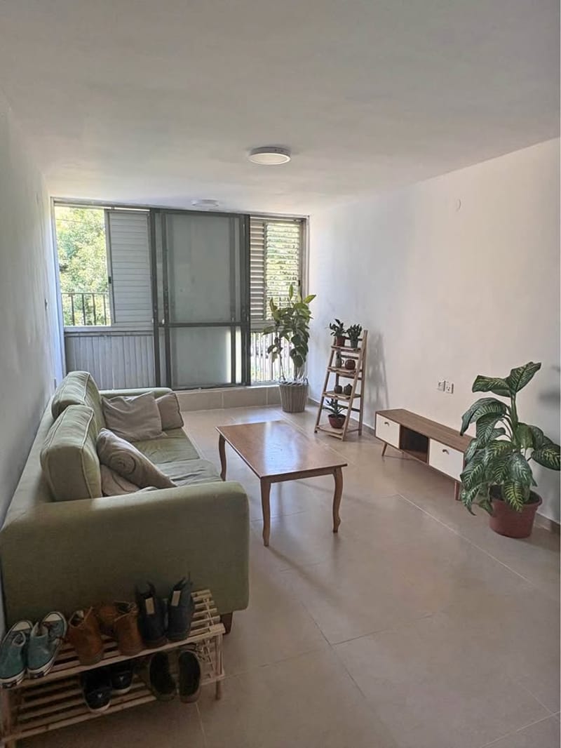 תמונה מפייסבוק – 3 חדרים עם שותפים • 2,550 ₪, יוספטל, כפר סבא (1)