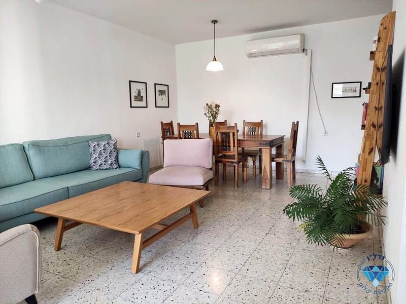 תמונה מפייסבוק – 5 חדרים • 8,700 ₪, השריון, ארגמן, נס ציונה (1)