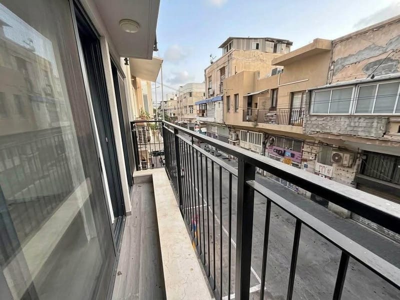 Фото с Facebook – 3 Комнаты • 8,500 ₪, המשביר, Флорентин, Тель-Авив (1)