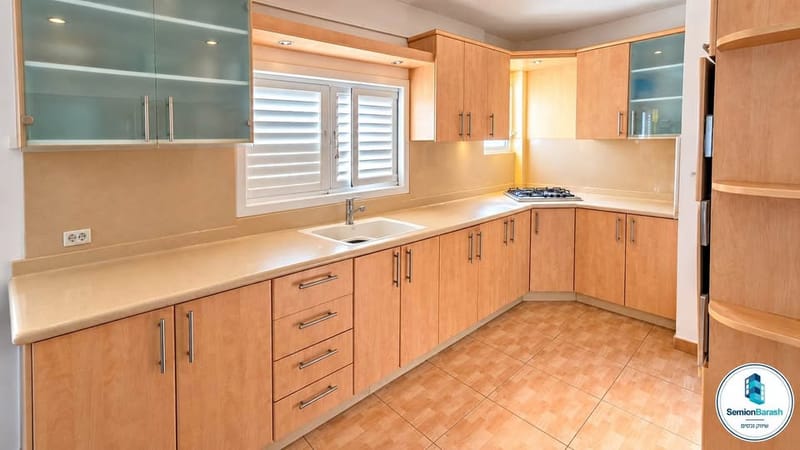 Photo from Facebook – 4 Rooms • ₪5,700, לבונטין, City Center South, Netanya (1)