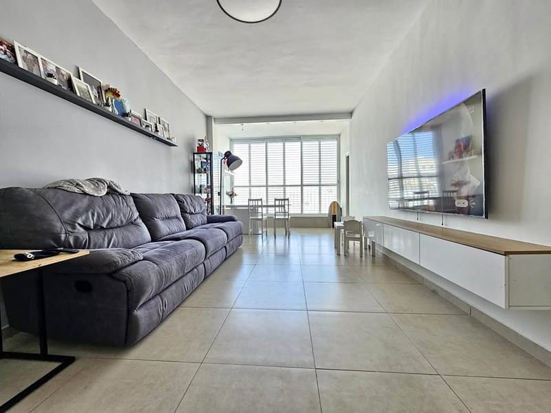 תמונה מפייסבוק – 4 חדרים • 5,600 ₪, באי וגן, רמת יוסף, בת ים (1)