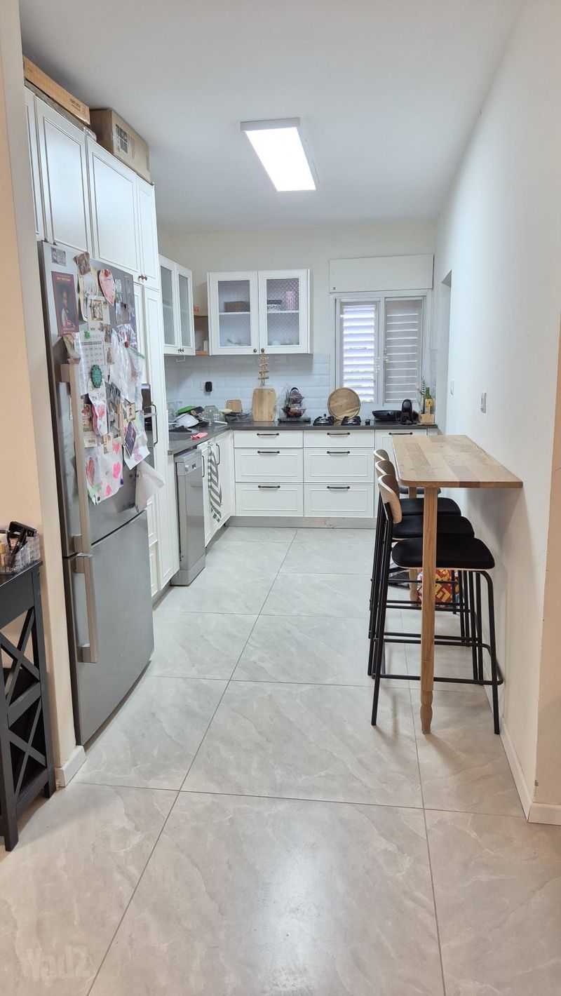 תמונה מיד2 – 4 חדרים • 7,000 ₪, חרצית 23, גבעת האירוסים, נתניה (1)