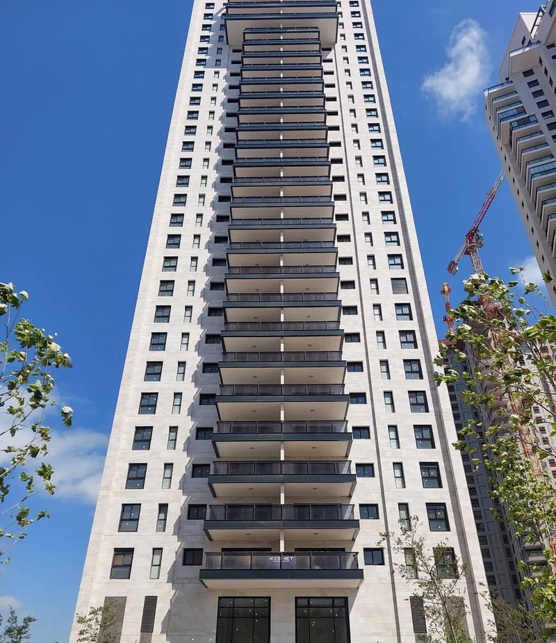 תמונה מפייסבוק – 5 חדרים • 8,500 ₪, שירת הים, נתניה (1)