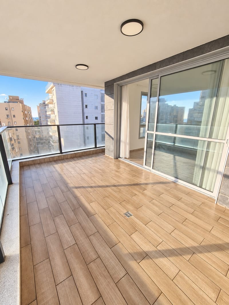 תמונה מפייסבוק – 5 חדרים • 9,500 ₪, מרכז העיר דרום, נתניה (1)