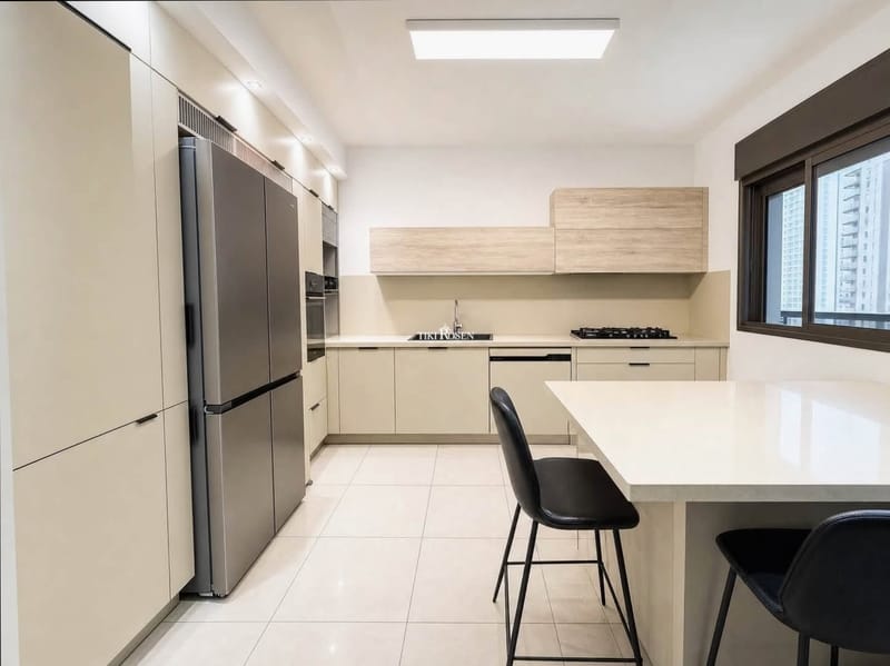 תמונה מפייסבוק – 5 חדרים • 8,500 ₪, עיר ימים, נתניה (1)