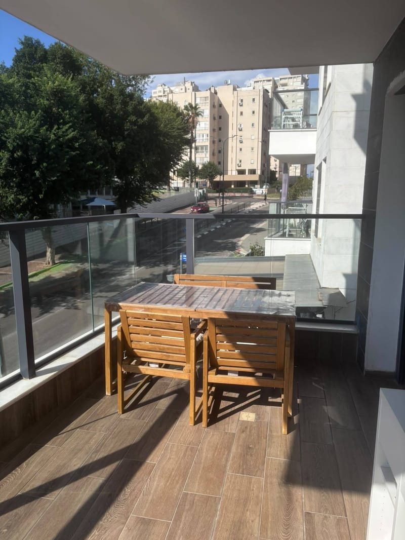 תמונה מפייסבוק – 5 חדרים • 8,000 ₪, מלכת שבא 1, עיר ימים, נתניה (1)