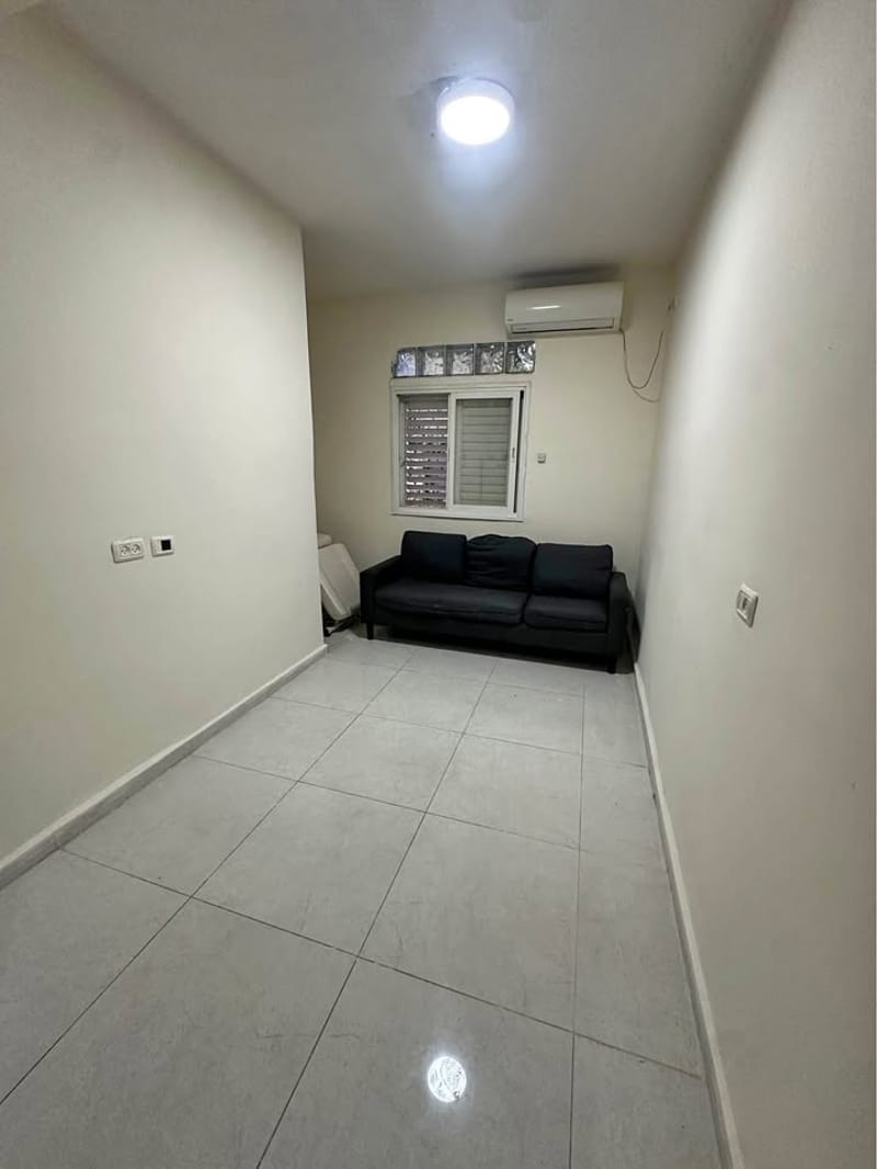 תמונה מפייסבוק – 2 חדרים • 2,600 ₪, כרמלי 30, נווה פז, חיפה (1)
