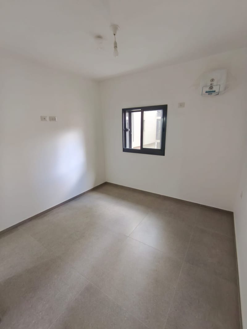 2 Rooms • ₪6,100 - Image 3