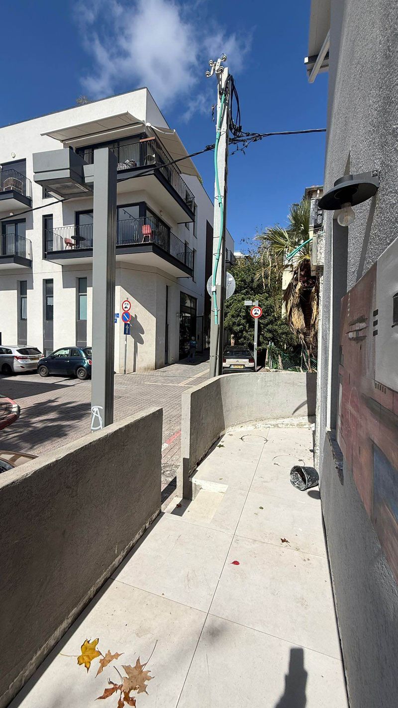 Studio • ₪4,200 - Image 1