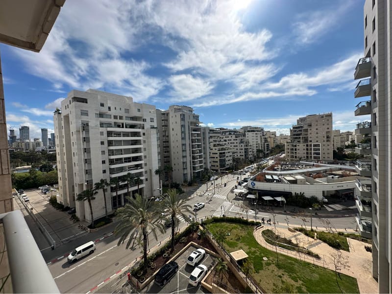 4 חדרים • 13,500 ₪ - Image 3