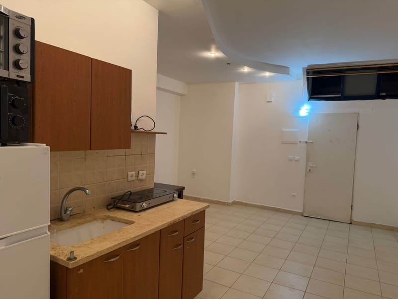 2 Комнаты • 3,800 ₪ - Image 1