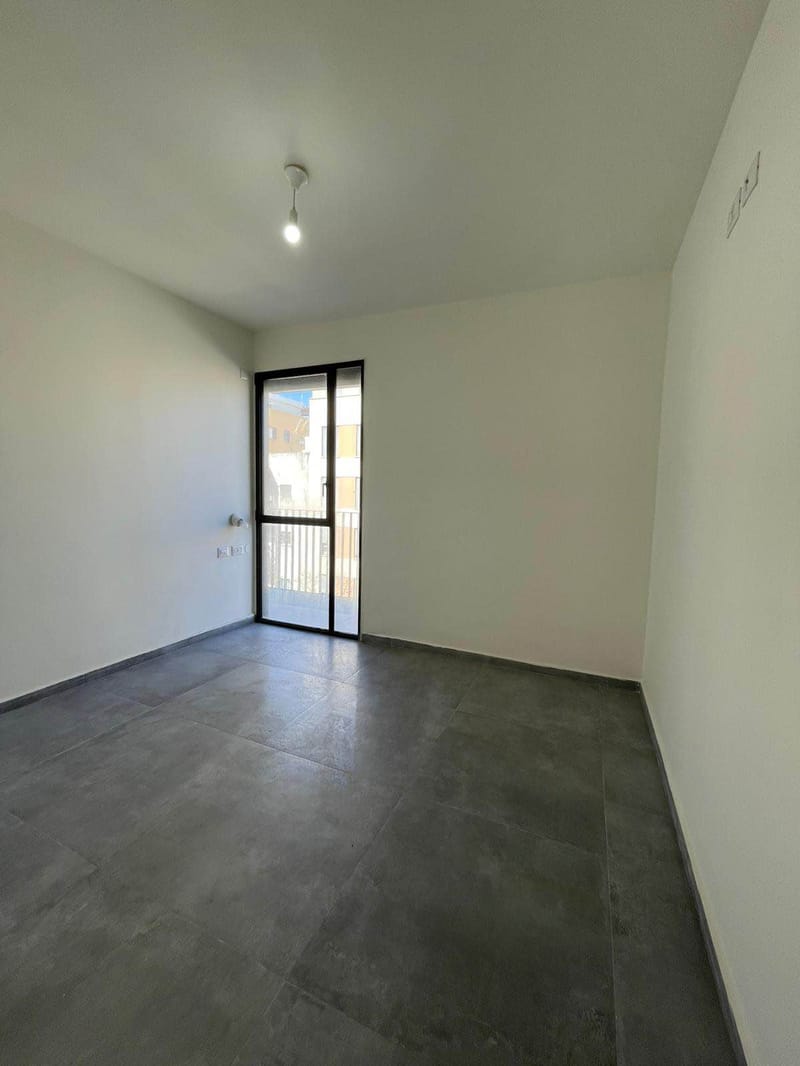 4 Rooms • ₪15,000/mo - Image 5