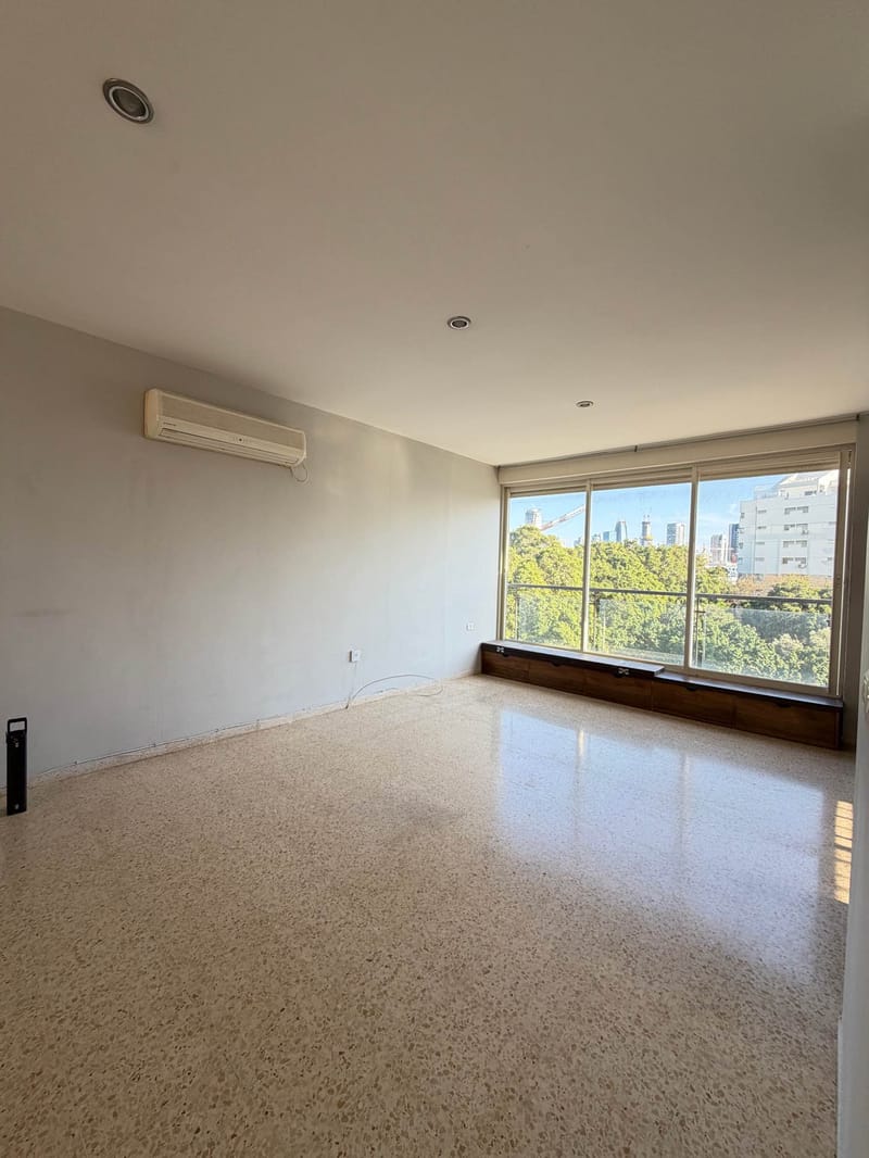 2.5 Rooms • ₪9,900/mo - Image 3