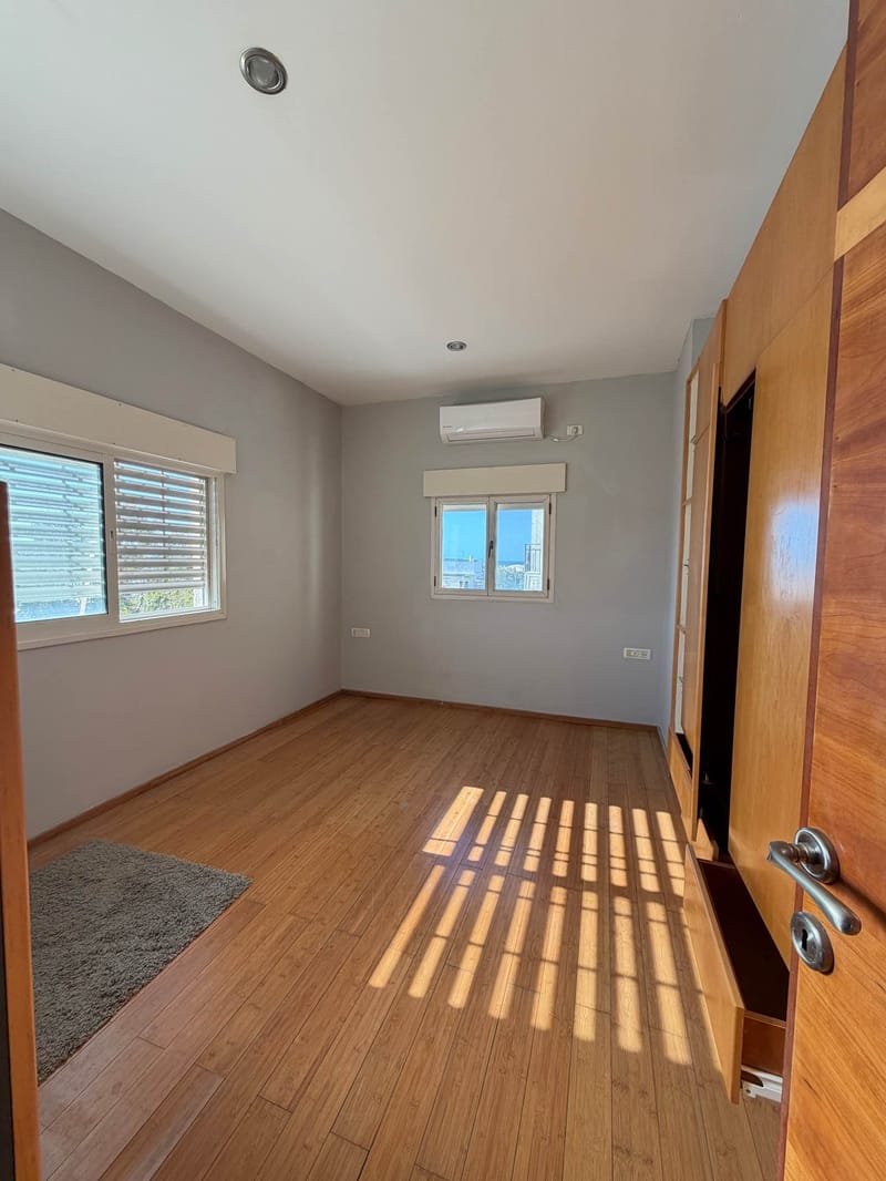 2.5 Rooms • ₪9,900/mo - Image 4