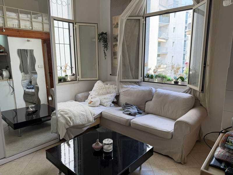Studio • ₪5,800 - Image 3