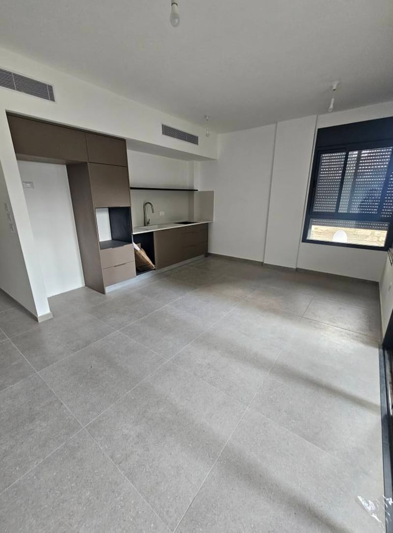 2 חדרים • 6,500 ₪ - Image 2